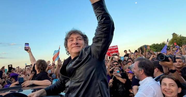 Del encuentro con Donald Trump a las elecciones: Javier Milei regresa al país y encara el tramo final de campaña