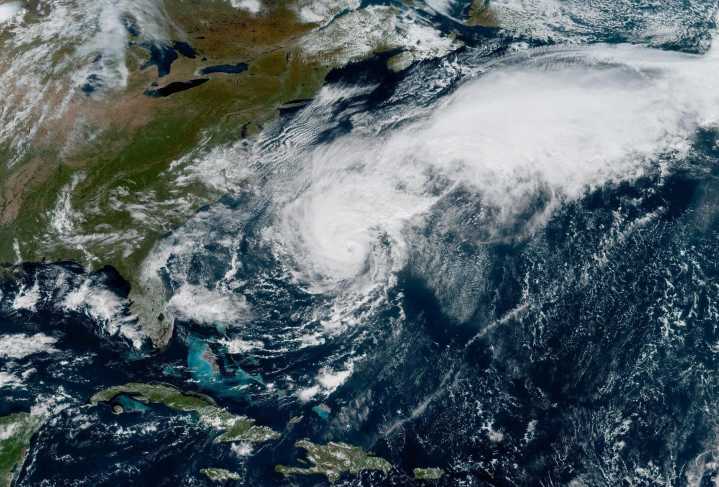 El huracán Imelda se fortalece y amenaza las Bermudas