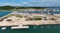 Avance del 58 % en construcción del muelle con duques de alba en Seybaplaya