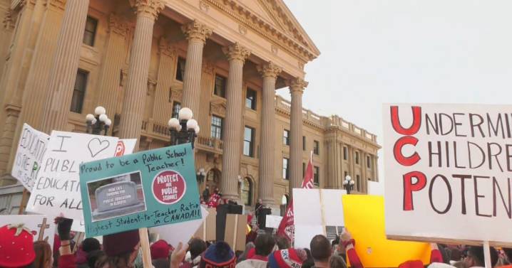 Alberta teachers' strike: Back-to-school legislation coming