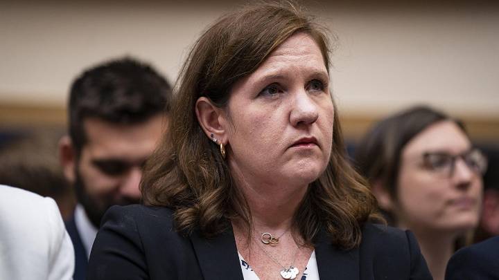 Supreme Court sets date to hear FTC case, in a test of Trump's firing powers