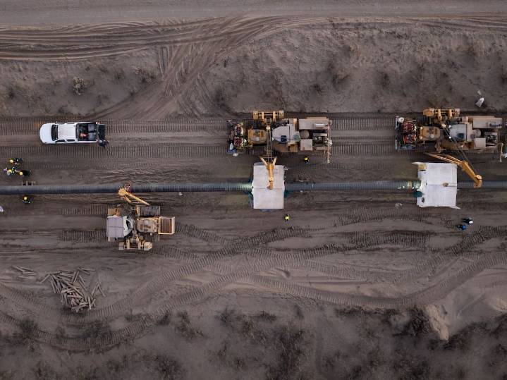 “Cada segundo cuenta”. Así se construye el oleoducto que marcará el futuro energético del país