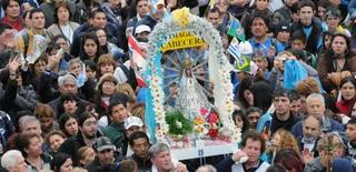 Peregrinación a Luján 2025: miles de fieles caminan desde Liniers hasta la Basílica