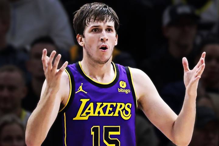Austin Reaves Drops Injury Update After Leaving Warriors Preseason Game