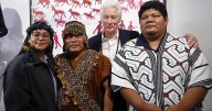 'Sin pueblos indígenas y sin selva, no hay vida', advierte Richard Gere