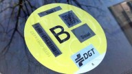Es oficial: estas son las ciudades en las que no podrán circular coches con etiqueta B a partir de 2026