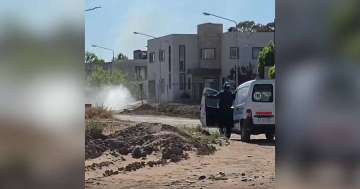 Operativo en Neuquén por una fuga de gas: se rompió un caño de gas y hay vecinos evacuados
