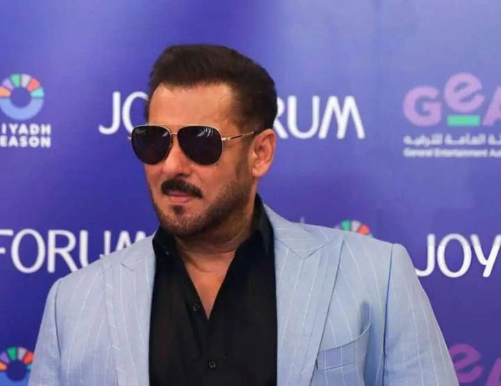 Salman makes huge blunder, separates 'people of Balochistan' from Pakistan