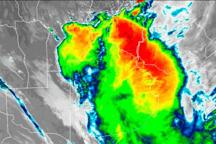 Viernes con lluvias e inestabilidad: rigen alertas amarilla y naranja en toda la provincia