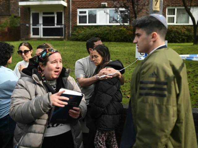 Two killed, three injured in stabbing attack outside Manchester synagogue