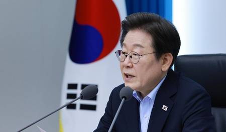 South Korea's president apologises over poorly managed foreign adoption programmes