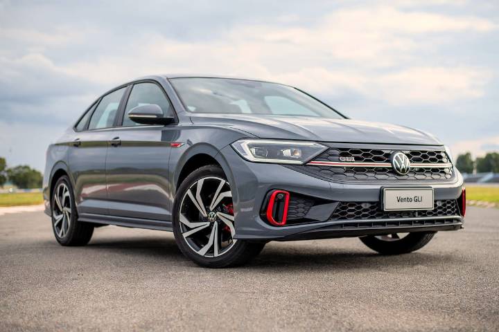 Velocidad y potencia. Todos los autos deportivos que se venden en la Argentina y los que están por llegar