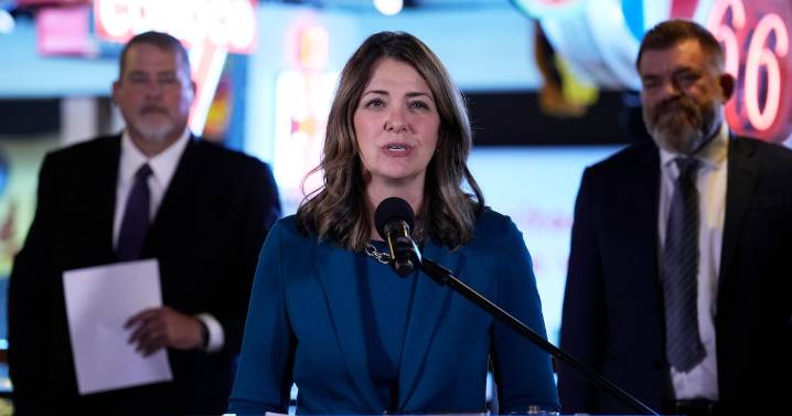 Alberta pipeline: Smith won't say how much province will pay