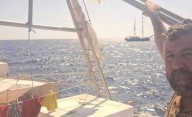 Quién es el platense al frente de una flotilla que lleva ayuda a Gaza