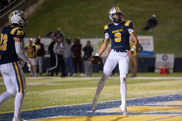 Ann Arbor-area football highlights: League title heals old wounds