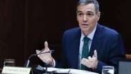 Sánchez califica de "circo" la comisión de investigación y protagoniza varios rifirrafes con el presidente y los senadores