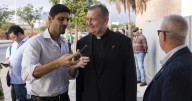 El padre Custodio Ballester confía en su absolución «si no se mete la política de por medio»