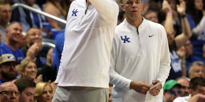 Kentucky falls to Georgetown in last pre