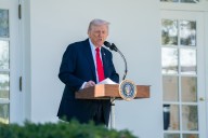 Trump dice que Petro es un "matón" y un "mal tipo" que fabrica "muchas drogas"