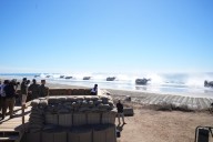 Fuego real golpea vehículo de Patrulla de Caminos de California en Camp Pendleton
