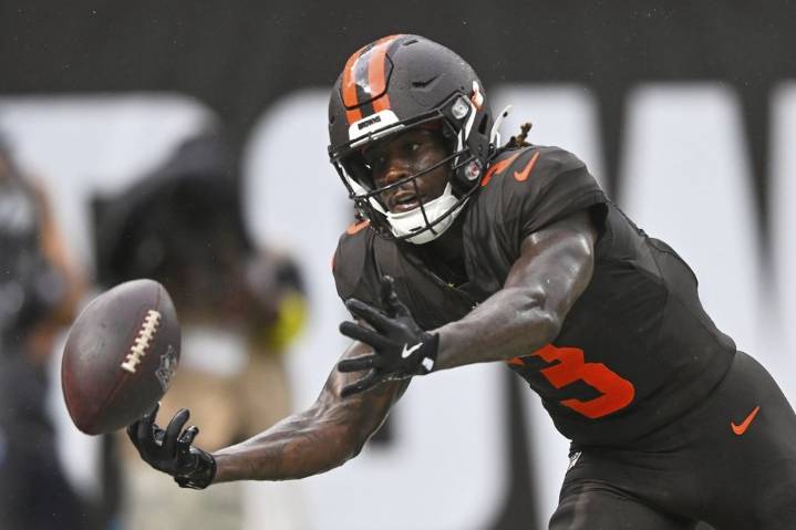 Browns receiver Jerry Jeudy’s frustrating season continues with league-leading 8 dropped passes – Winnipeg Free Press