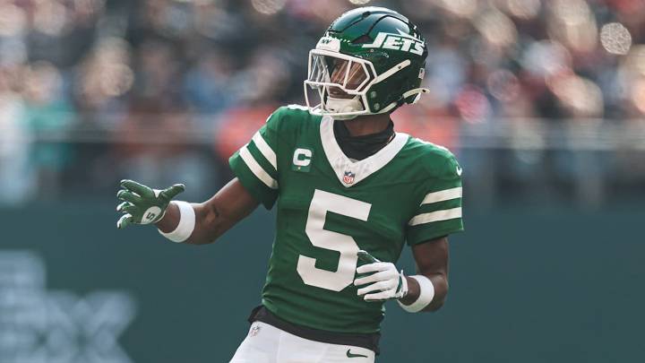 Jets HC Aaron Glenn on WR Garrett Wilson: 'We'll See How He Progresses'