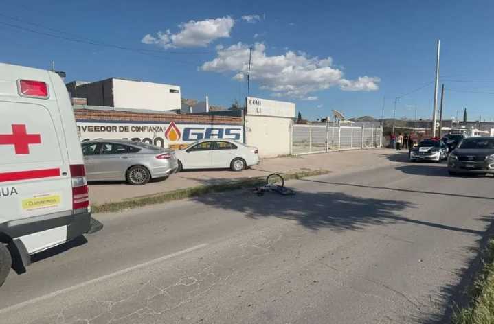 Muere ciclista adulto mayor tras ser atropellado por tráiler en Chihuahua