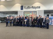 Starmer’s India Visit May Revive Jet Engine Deal Talks with Rolls