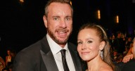 Dax Shepard Jokes About The Rumor That He & Kristen Bell Are Swingers