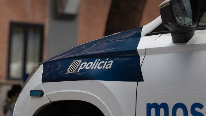 Esto es lo que le hacía un hombre barcelonés para quitarle dinero a los inmigrantes que buscaban vivienda