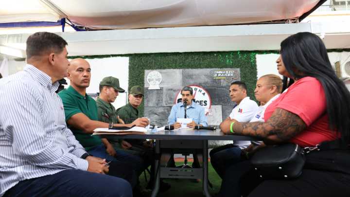 Presidente Maduro: Golpe de Timón de Chávez fue "un antes y un después, una nueva historia"