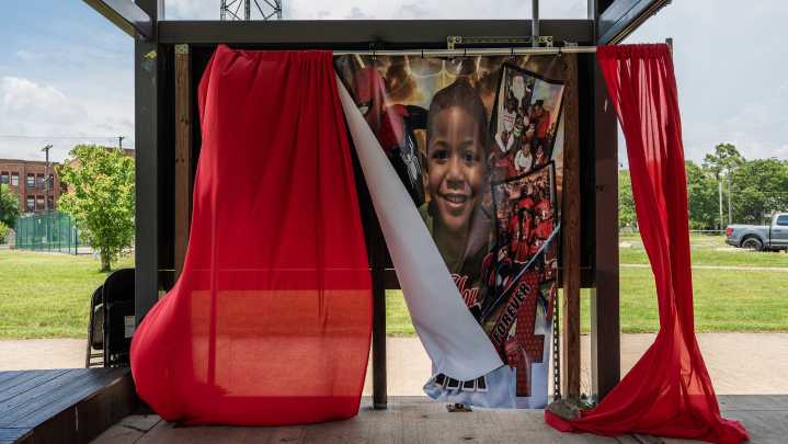 2 teenagers will stand trial for murder in Detroit playground shooting