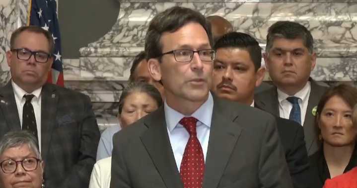 Governor Ferguson renews partnership with Oregon and British Columbia