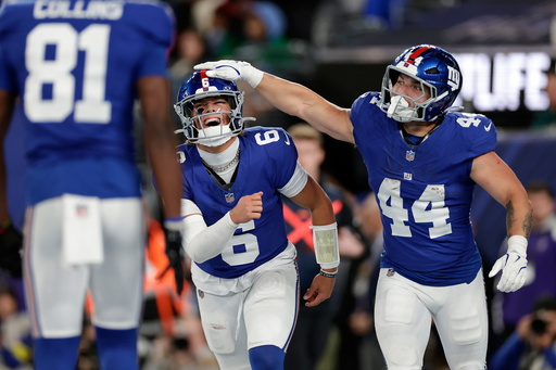 Cam Skattebo runs for 3 TDs and Jaxson Dart shines as the Giants beat the Eagles 34