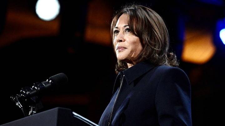 Kamala Harris insinúa nueva candidatura presidencial y critica el liderazgo de Donald Trump