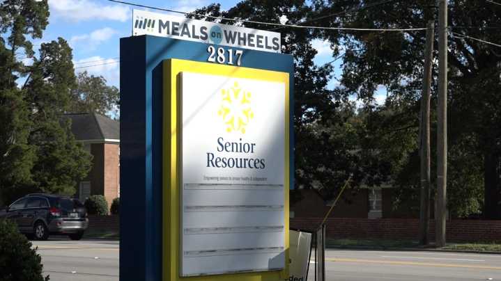 13-day US government shutdown risks senior services