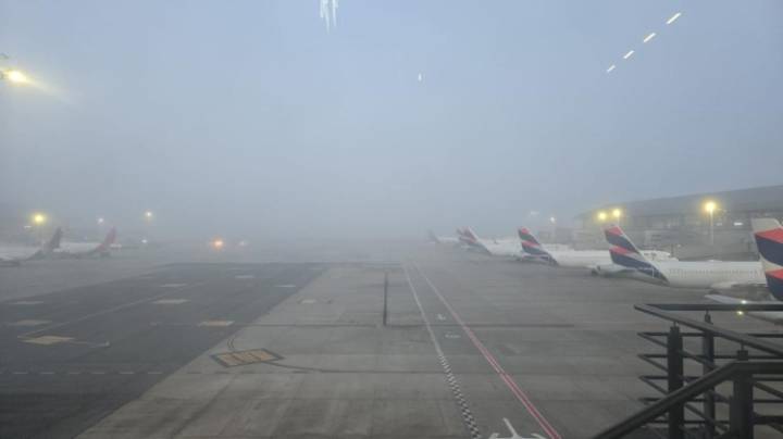 Niebla causa cierre temporal del Aeropuerto El Dorado en Bogotá