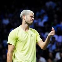 'No-feeling' Alcaraz eliminated from Paris Masters
