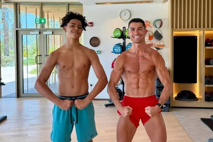 Usa la número 7. El hijo de Cristiano Ronaldo debuta en Portugal y el sueño de jugar con su padre está más cerca
