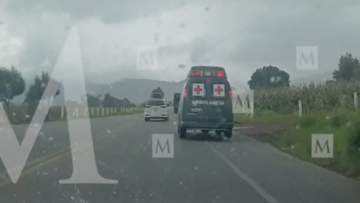 Confirman cinco muertos y ocho desaparecidos por derrumbes y lluvias en Puebla