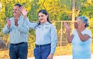 Entrega Miriam Soto obras en Lázaro Cárdenas