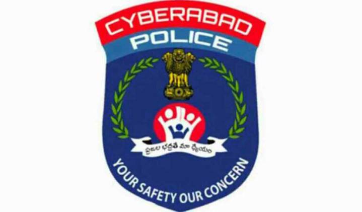 Cyberabad Police Commissioner pays tribute to martyrs on Police Commemoration Day