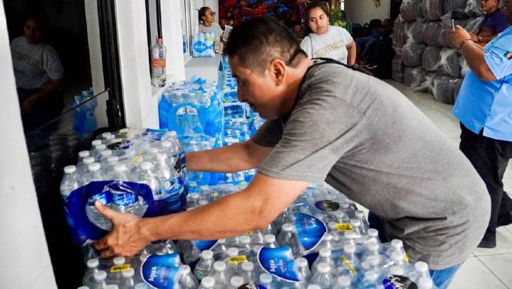 Habilitan centros de acopio en CdMx para afectados