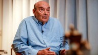 Domingo Cavallo criticó la política económica del gobierno y propuso cambios drásticos para estabilizar la economía argentina