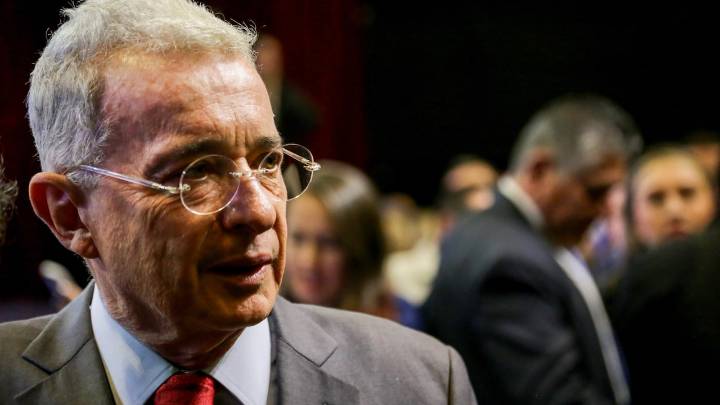 🔴 En vivo | Hoy se definirá la condena en segunda instancia contra el expresidente Álvaro Uribe - Semana