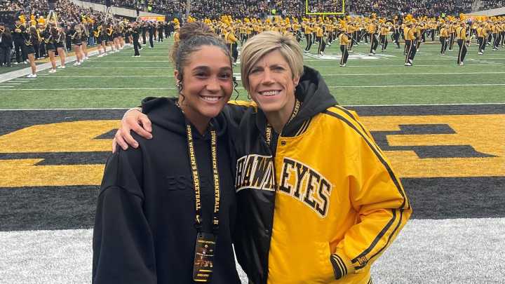 Iowa hoping to cement Jenica Lewis commitment on official visit