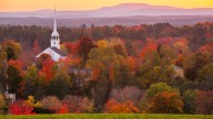 If You Live In New England, Keep An Eye Out For This Rare Foliage Phenomenon