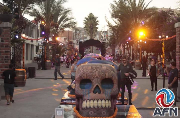 Inicia el festival "Pan de la Catrina" en Tecate