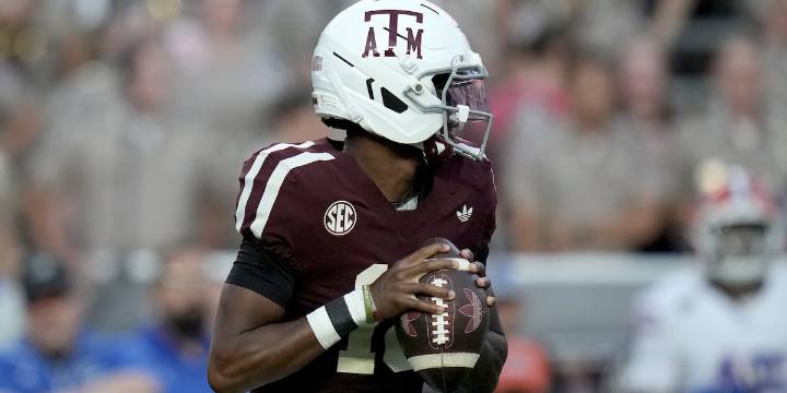 Game Rundown: No. 5 Texas A&M starts explosive, ends defensive in win over Florida