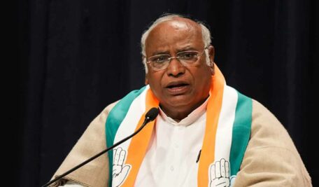 Kharge calls for RSS ban, accuses Modi of insulting Patel’s legacy